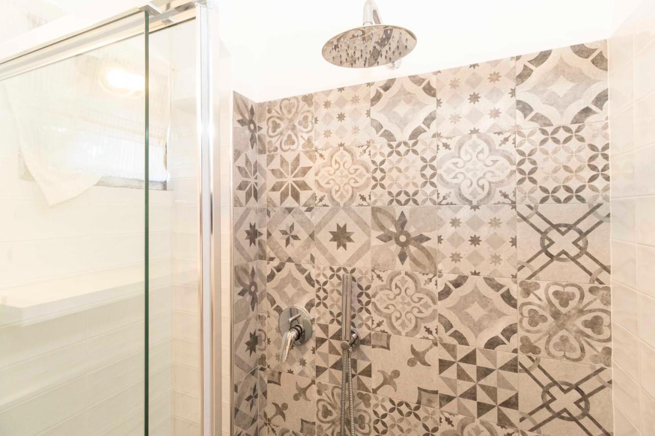 Santa Chiara Apartment Near Piazza Statuto Turin Ngoại thất bức ảnh